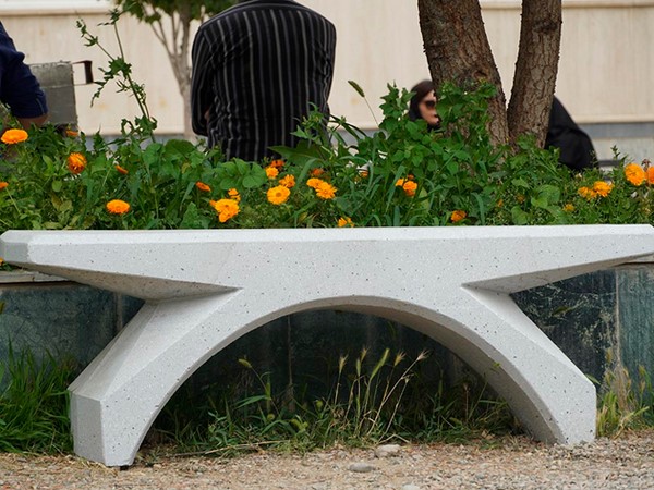 مبلمان بتنی