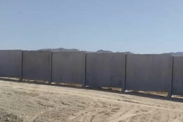 دیوار پیش ساخته بتنی طرح ساده کد 3