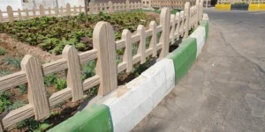 نرده سیمانی دور باغچه