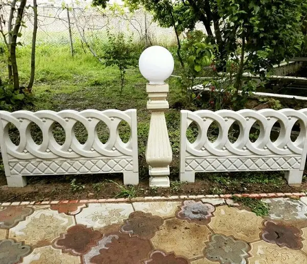 نرده سیمانی دور باغچه